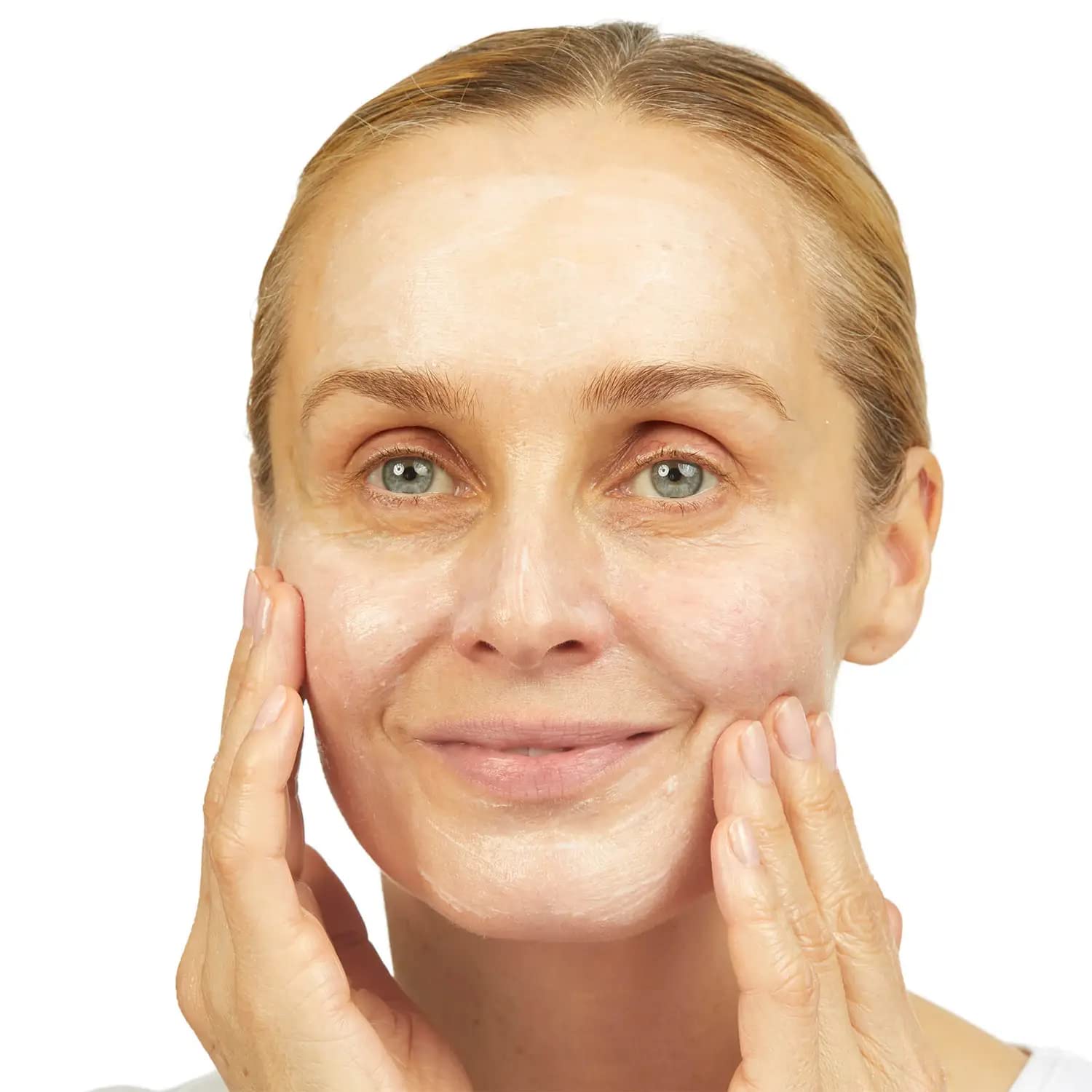 No7 Lift & Luminate Dual Action Cleansing & Exfoliating Face Wash - Gentle Face Exfoliator with Vitamin C, E & B5 - PrimeBioHealth - canada supplements